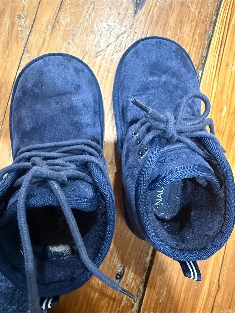 Nautica Deep Navy Suede Lace-Up Faux Sherpa lined boots size 10